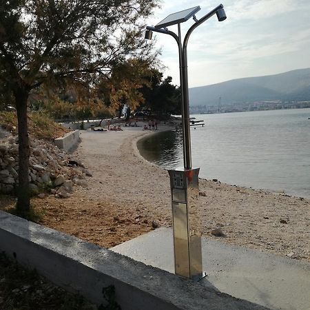 Apartments Dragan Trogir Bagian luar foto