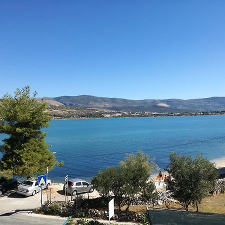 Apartments Dragan Trogir Bagian luar foto